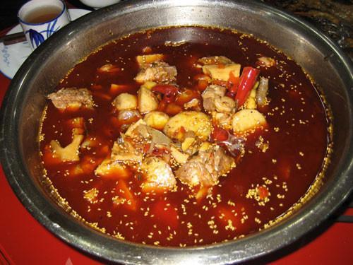 火锅炖兔崽爆料视频播放,揭秘网络爆款的背后真相